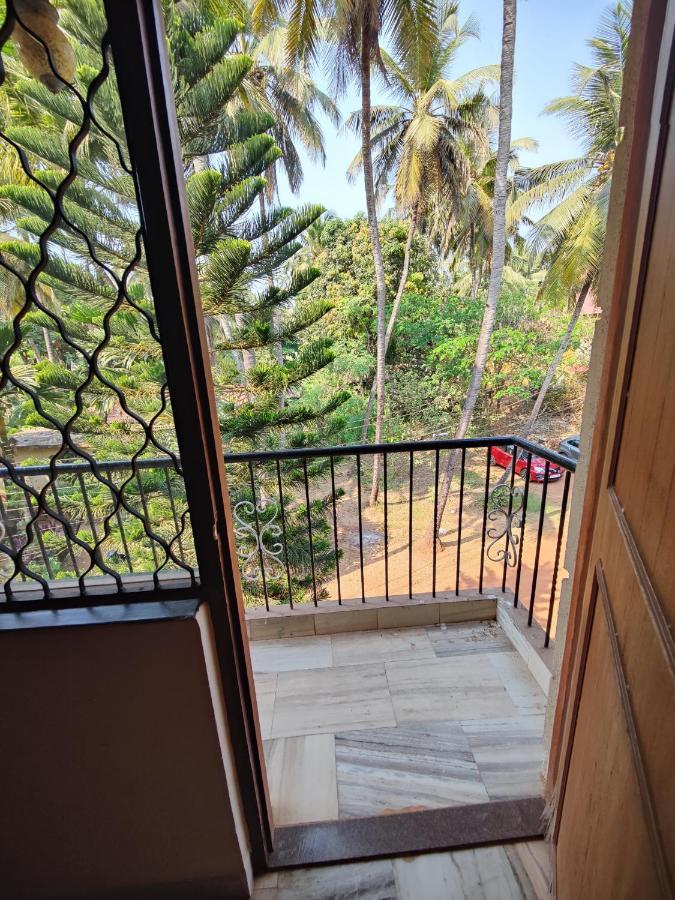ホテル Menezes House パナジ エクステリア 写真