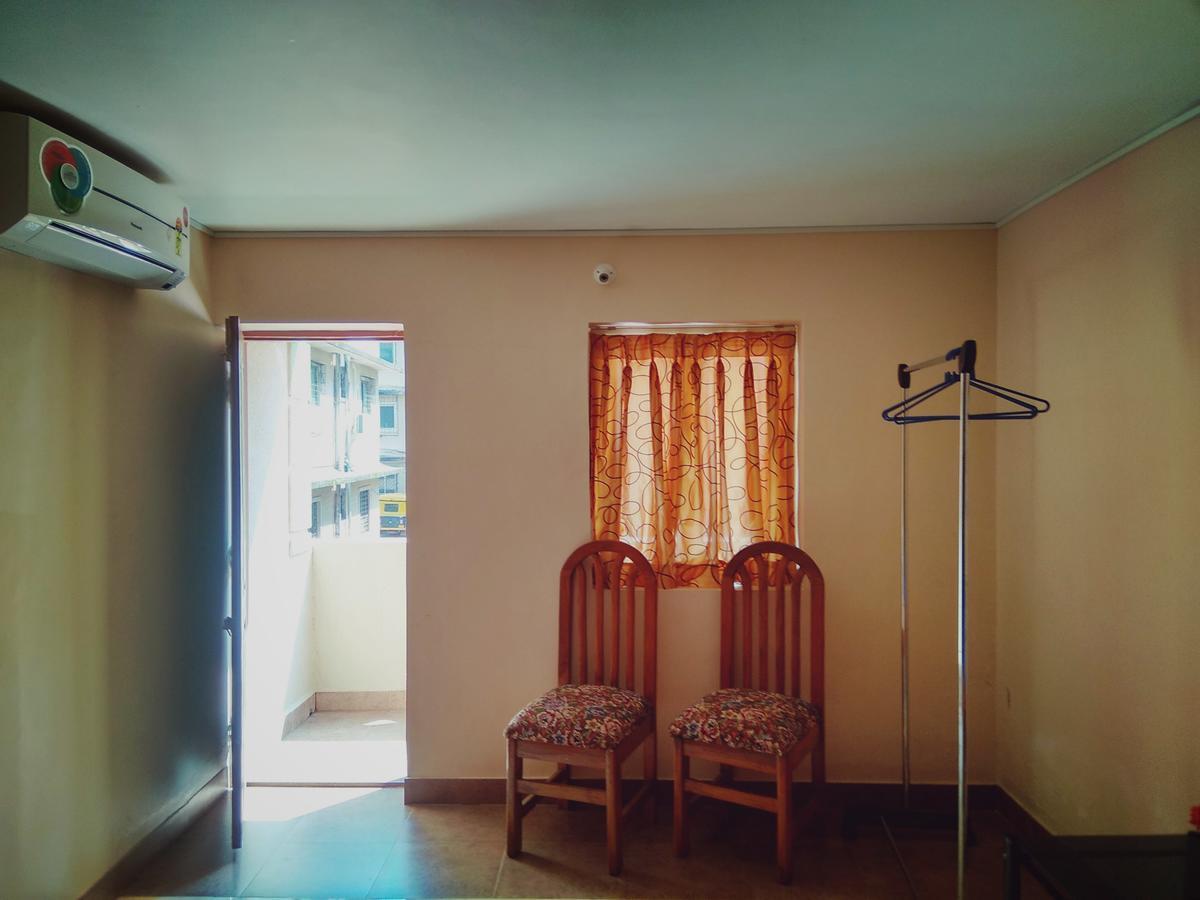 ホテル Menezes House パナジ エクステリア 写真
